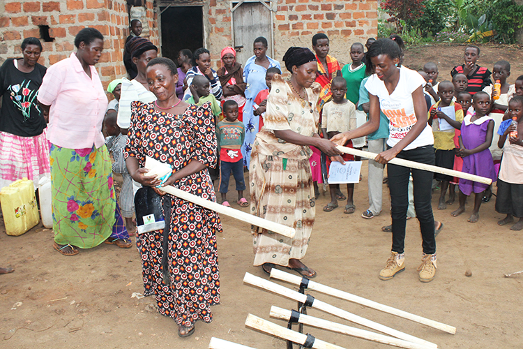 Handing over the tools to the widows